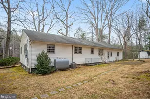 8710 Thornton Rolling Rd, Fredericksburg, VA 22408 - Photo 38