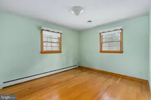 8710 Thornton Rolling Rd, Fredericksburg, VA 22408 - Photo 16