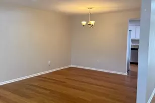 10727 Wakeman Dr, Fredericksburg, VA 22407 - Photo 2