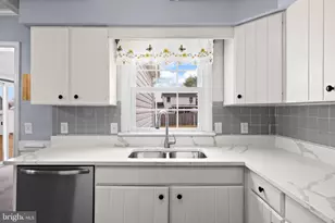 114 Hamilton St, Fredericksburg, VA 22408 - Photo 6