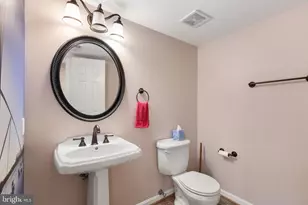 6910 Governors Grant Ln, Fredericksburg, VA 22407 - Photo 40