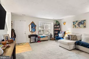 9814 Coventry Creek Dr, Fredericksburg, VA 22408 - Photo 6