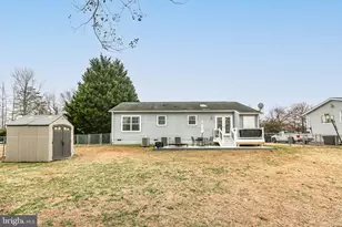 121 Gallimore Dr, Fredericksburg, VA 22407 - Photo 24