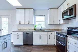 121 Gallimore Dr, Fredericksburg, VA 22407 - Photo 14