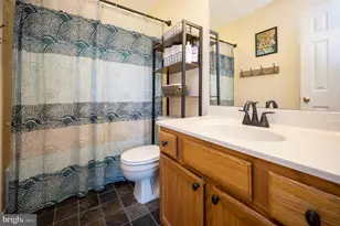 11912 Oakhurst Dr, Fredericksburg, VA 22407 - Photo 28