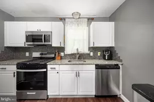 7504 Laura Ln, Fredericksburg, VA 22407 - Photo 14