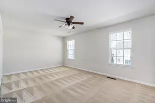 9217 Wood Creek Cir, Fredericksburg, VA 22407 - Photo 16