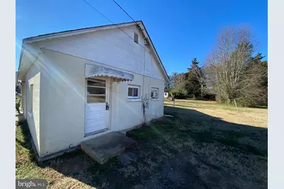 303 Powell Street #B, Fredericksburg, VA 22408 - Photo 22