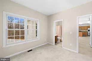 10315 Winter Park Ln, Spotsylvania, VA 22553 - Photo 32