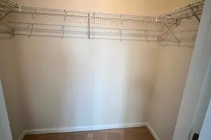 12105 Bowling Farm Ct, Fredericksburg, VA 22407 - Photo 2