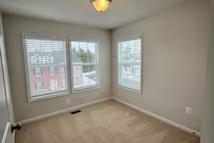 12105 Bowling Farm Ct, Fredericksburg, VA 22407 - Photo 10