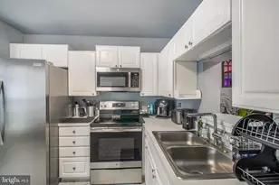 4503 Turnberry Dr, Fredericksburg, VA 22408 - Photo 6