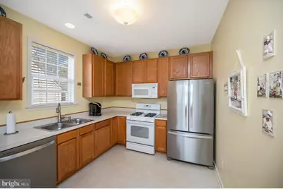 11805 Legacy Woods Drive, Fredericksburg, VA 22407 - Photo 12