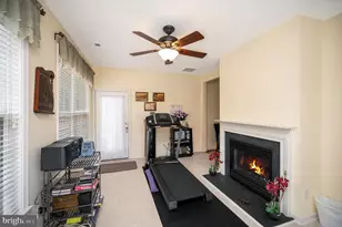 11805 Legacy Woods Dr, Fredericksburg, VA 22407 - Photo 10