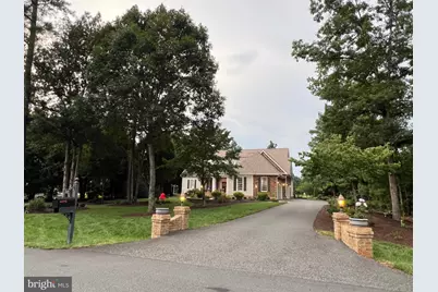 11207 Valor Bridge Drive, Spotsylvania, VA 22551 - Photo 2