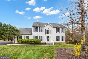 4318 Bridlepath Ct, Fredericksburg, VA 22408 - Photo 1