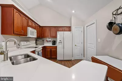 6357 Autumn Leaf Circle, Fredericksburg, VA 22407 - Photo 16