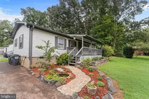 13218 Flintlock Dr, Spotsylvania, VA 22551 - Photo 2