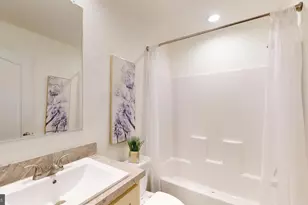 4430 Hotchkiss St, Fredericksburg, VA 22408 - Photo 4