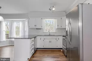 2009 White Lake Dr, Fredericksburg, VA 22407 - Photo 14