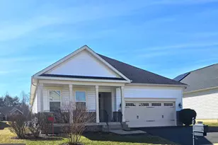 9800 Balls Blf Dr, Fredericksburg, VA 22407 - Photo 6