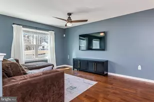 11205 Surry Woods, Fredericksburg, VA 22407 - Photo 6