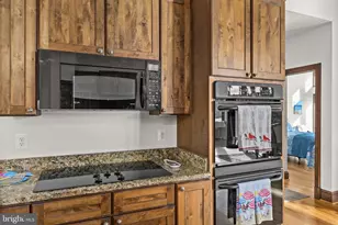 6109 Lake Front Way, Spotsylvania, VA 22551 - Photo 40