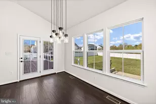 10420 Napoleon St, Fredericksburg, VA 22408 - Photo 18