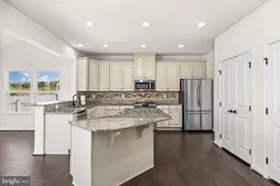 10420 Napoleon St, Fredericksburg, VA 22408 - Photo 14