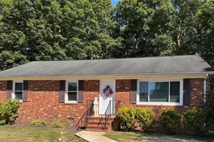 5527 Smith Station Rd, Fredericksburg, VA 22407 - Photo 1