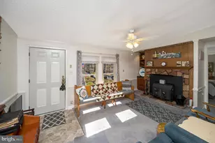 15109 Rose Valley Dr, Mineral, VA 23117 - Photo 4