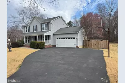 11629 Enchanted Woods Way, Fredericksburg, VA 22407 - Photo 2