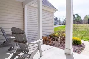 10916 Olive View Dr, Spotsylvania, VA 22553 - Photo 6