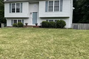 2616 Ruffin Dr, Fredericksburg, VA 22408 - Photo 1