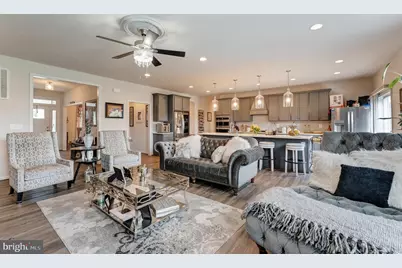 11726 Robin Woods Circle, Spotsylvania, VA 22551 - Photo 8