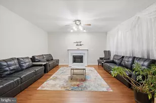 6914 S Dewey Ct, Fredericksburg, VA 22407 - Photo 10