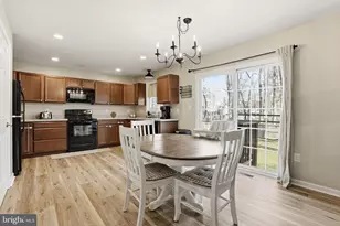 109 Spotslee Dr, Spotsylvania, VA 22551 - Photo 10