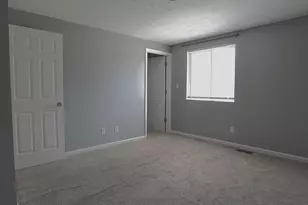 6714 Plantation Forest Dr, Spotsylvania, VA 22553 - Photo 10