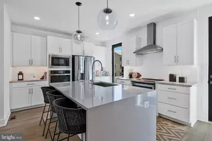 9211 Forkleaf Oak Dr, Fredericksburg, VA 22407 - Photo 10