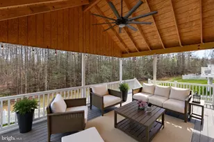 5606 Cedar Mountain Ct, Fredericksburg, VA 22407 - Photo 2