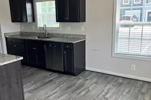 12102 Bowling Farm Ct, Fredericksburg, VA 22407 - Photo 4