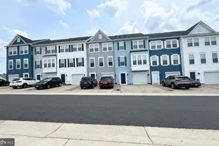 12113 Bowling Farm Ct, Fredericksburg, VA 22407 - Photo 4