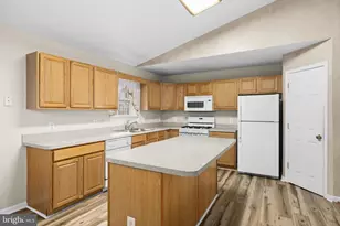 3700 Alberta Dr, Fredericksburg, VA 22408 - Photo 12