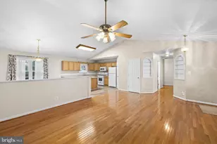 3700 Alberta Dr, Fredericksburg, VA 22408 - Photo 10