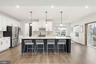 10907 Green Leaf Run, Spotsylvania, VA 22551 - Photo 12