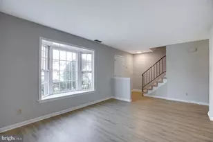 322 Clay St, Fredericksburg, VA 22408 - Photo 6