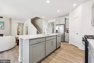 11503 Chalmers Ln, Fredericksburg, VA 22407 - Photo 10