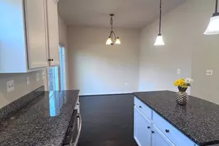 2429 Drake Ln, Fredericksburg, VA 22408 - Photo 12