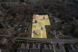 12425 5 Mile Rd, Fredericksburg, VA 22407 - Photo 2