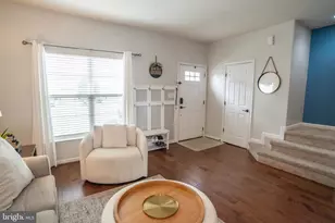 10216 Osage Dr, Fredericksburg, VA 22408 - Photo 8